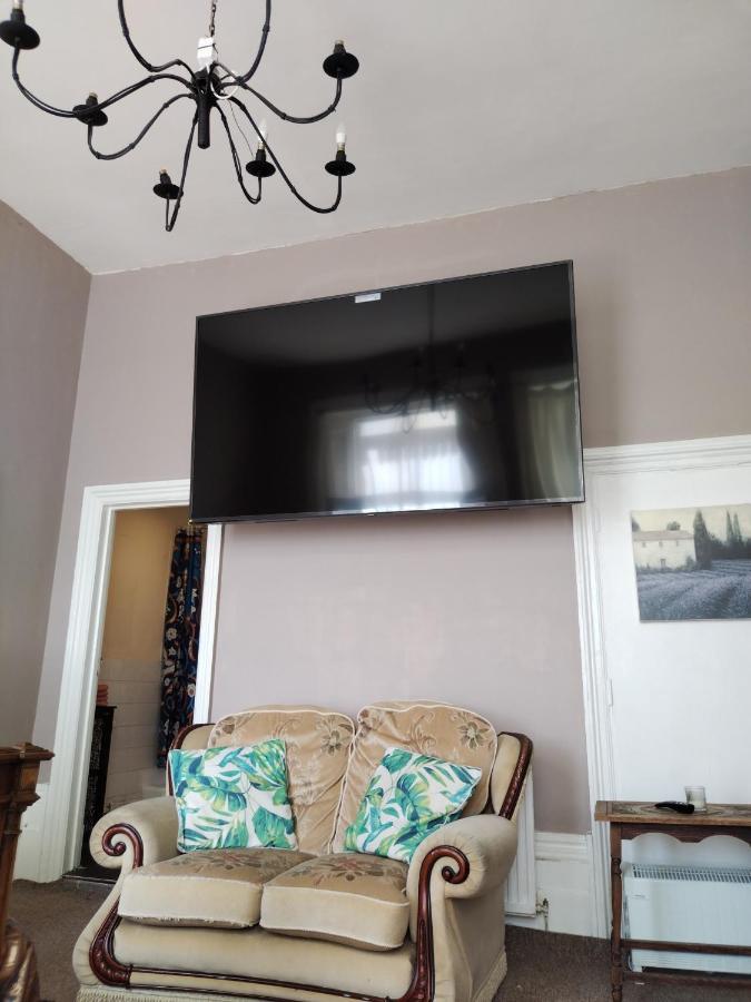 Sea View Studio Flat With Balcony, Parking Apartment Dover Exterior photo